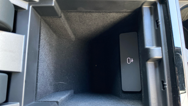 Land Rover Range Rover Evoque 2.0 D200 Dynamic SE 5dr Auto Diesel Hatchback